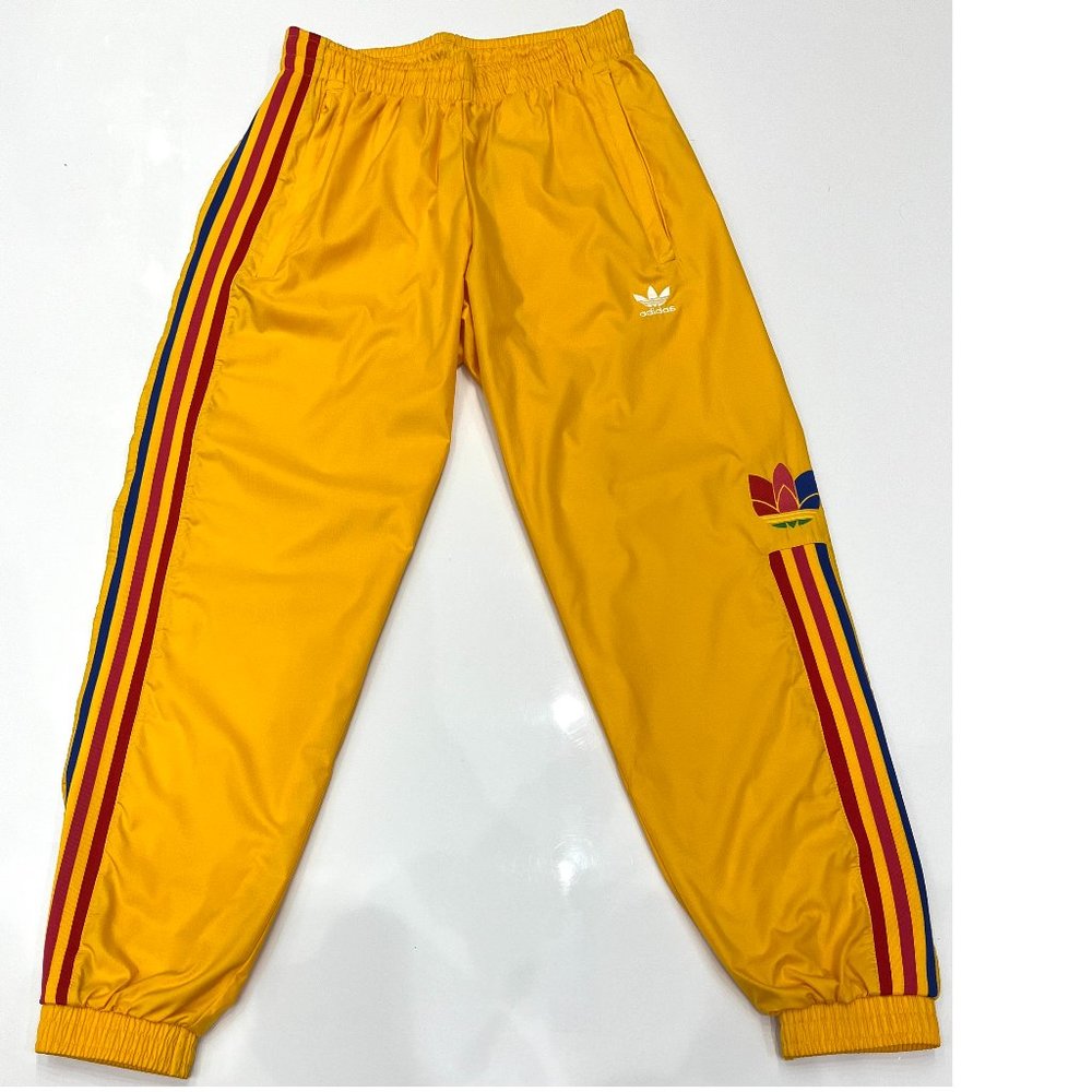 Nwt Adidas yellow  Women  Pants